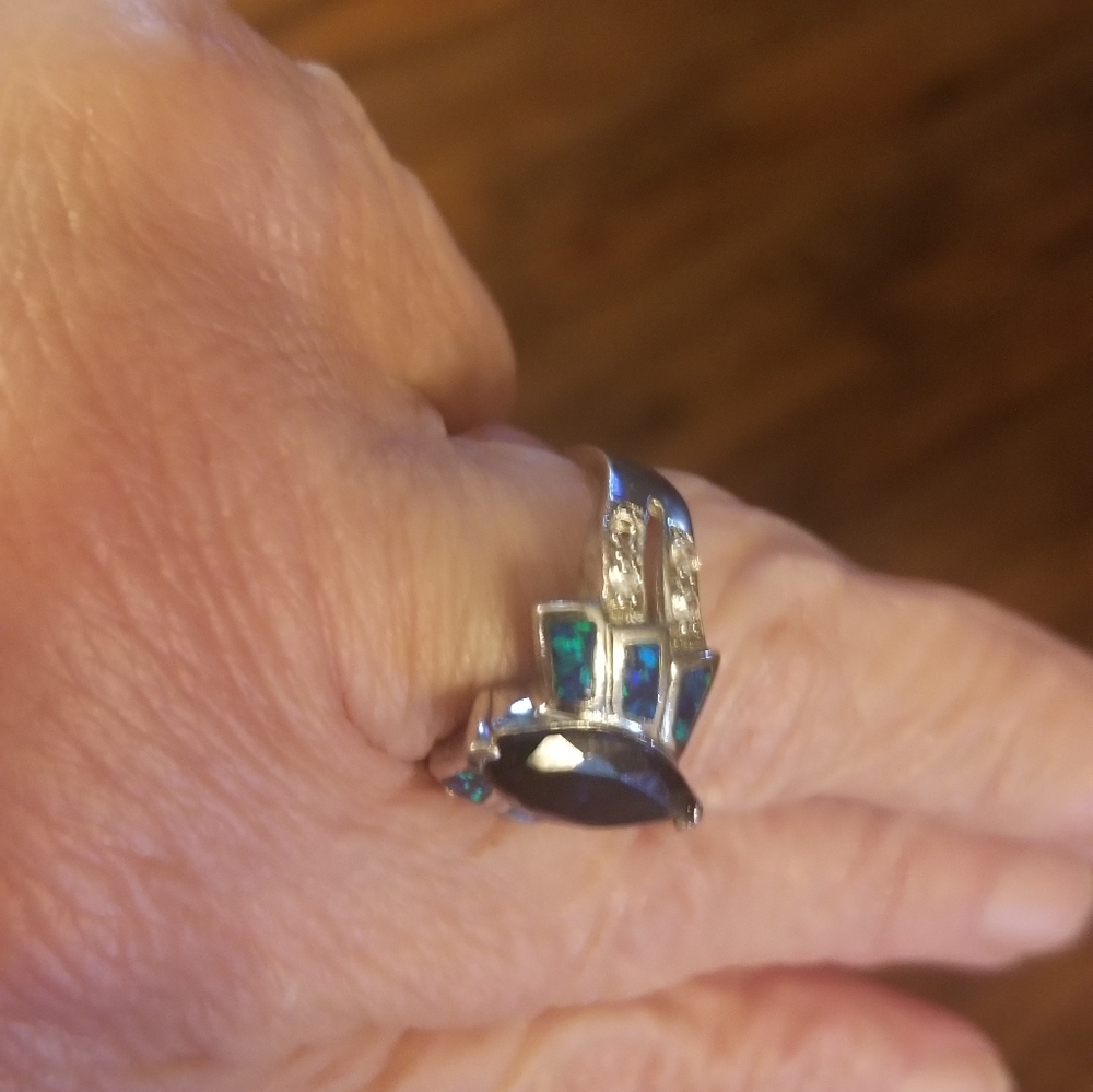 Silver ring - Picture 3 of 6